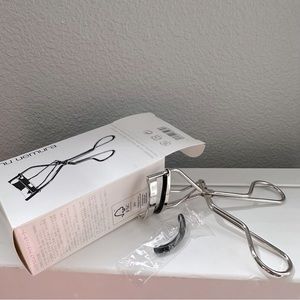 NEW Shu Uemura iconic eyelash curler